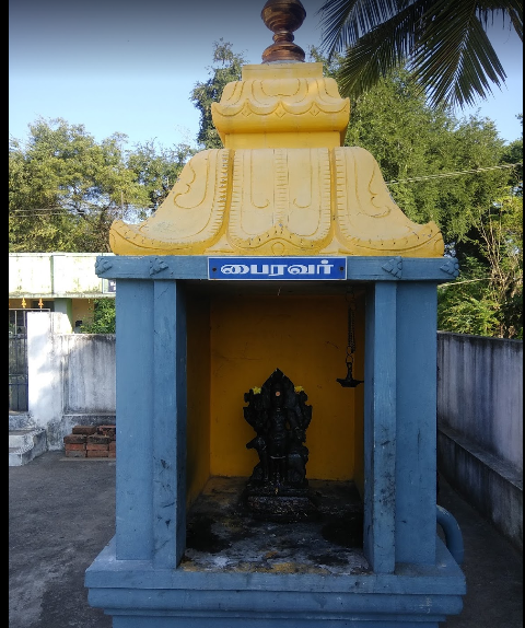 13/nPics credit:  @rsatishinfy & Google maps photos. The pic below is Kala Bhairav shrine.  @Vaidyvoice  @davidfrawleyved  @KanchiMatham  @sattology  #SanatanaDharma  #SanatanaSanskriti  #Kanchipuram  #Tiruvannamalai  #TamilNadu