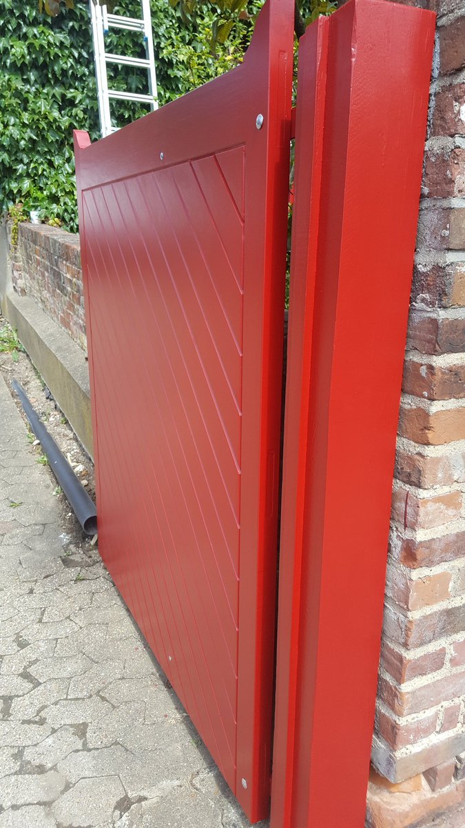 JarvisDecorati2's tweet photo. Gates finished in #weathershield #monarch https://t.co/4G55dgRFlp
