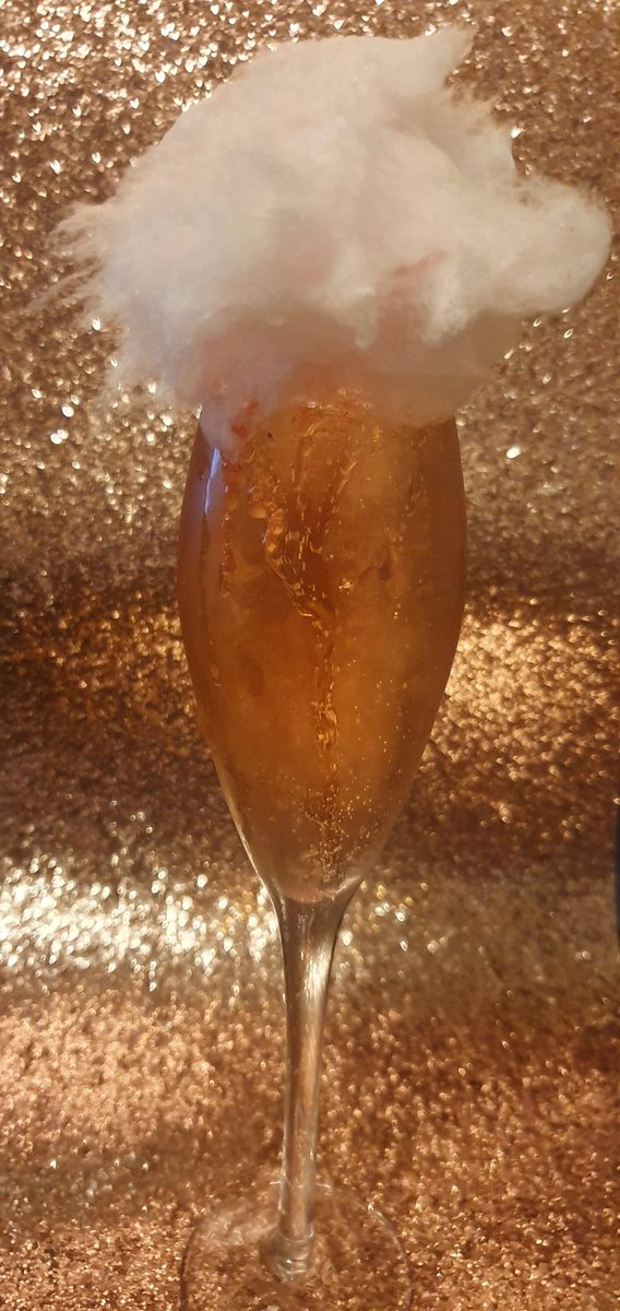 MeganCanningsDesigns tweet media