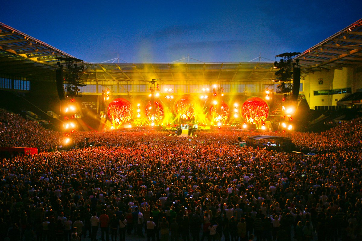 CBSArena's tweet photo. Over the last 3 years we have had the privilege of hosting some of the world's best artists who include:
Bruce Springsteen
Coldplay
Bon Jovi
Spice Girls
Robbie Williams
The Rolling Stones
It's time to reignite the music industry again!
#letthemusicplay #ricoharena https://t.co/aNr4fRqWGi