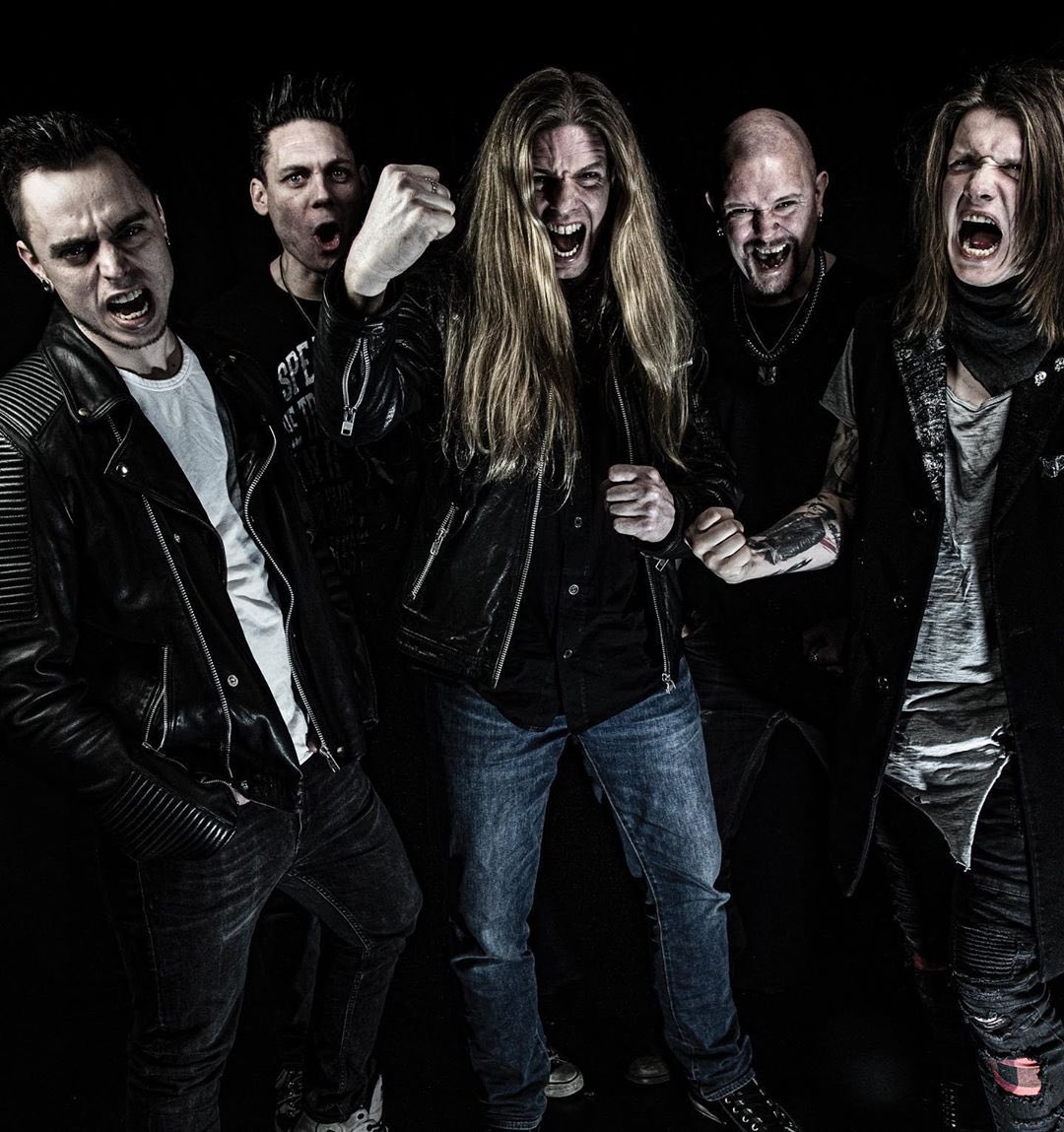 musiki_co's tweet photo. İsveçli metal grubu All Wasted, 26 Haziran tarihinde yayınladığı EP’ye adını veren şarkı This Means War için bir video klip yayınladı.
https://t.co/vWmPtHJTNj
#allwasted #thismeanswar https://t.co/XsgpiKo5Ri