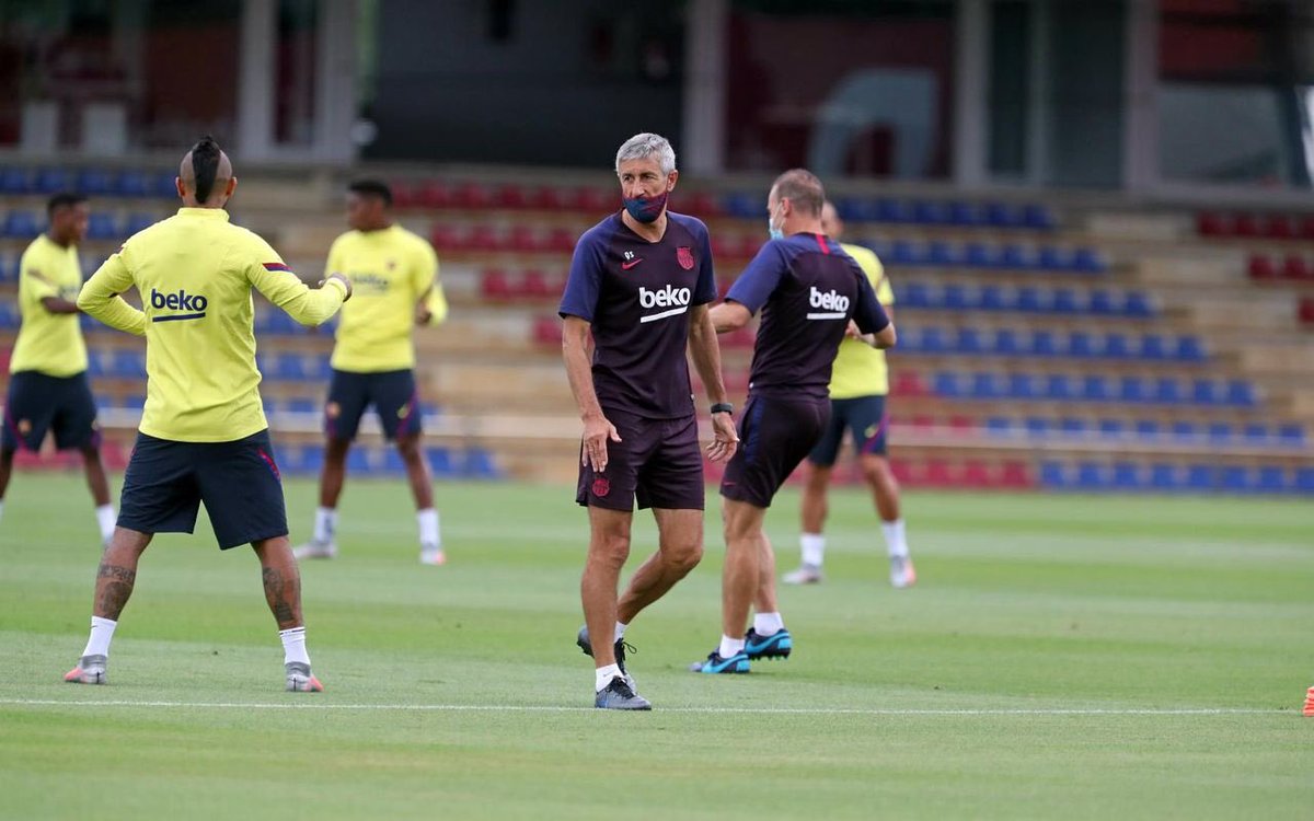 Live thread: Quique Setién's press conference ahead of the game with Villarreal.