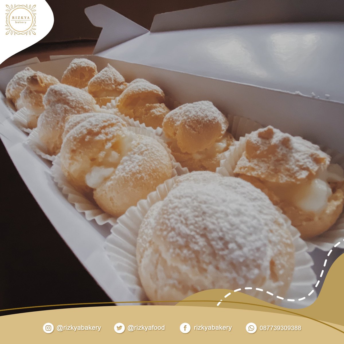 rizkyafood's tweet photo. Sedulur2 Besok minggy Ada PRE ORDER SOES FLA nya RIZKYA BAKERY yuk yang minat bisa DM / WA 087739309388 Rp 37.000,00/box (isi 10) #soesfla #soes #soesjogja #jogja #yk #yogya https://t.co/8SUKC6T7qn