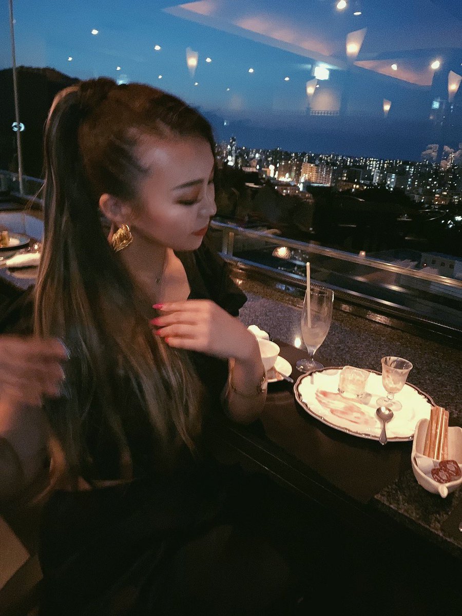 Dir_yunatan's tweet photo. dinner🍸🌙 https://t.co/tJSxf29FP3