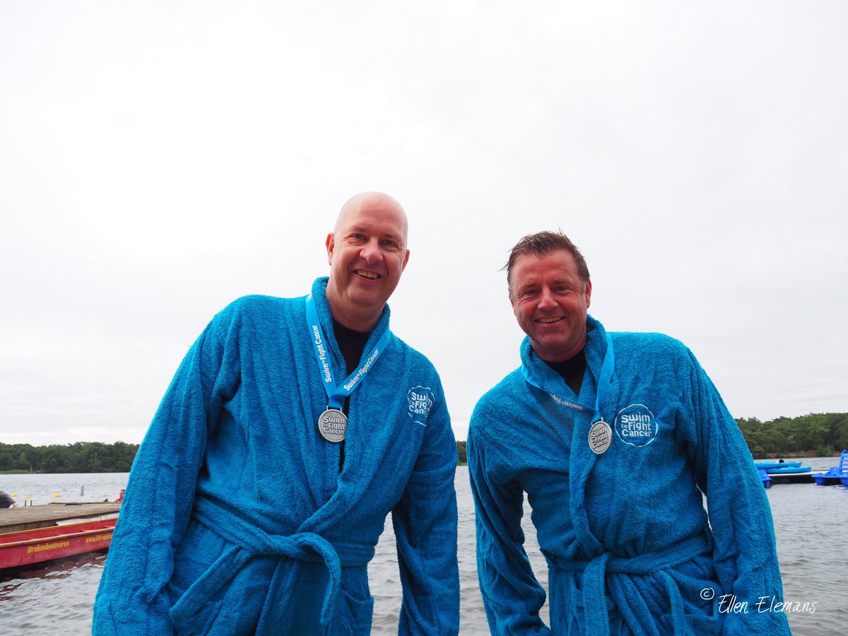 SwimtoFC073's tweet photo. @JackMikkers en @MarcLammers zwemmen voor @fightcancer_nl om aandacht te vragen voor het belang van kankeronderzoek. Dank voor de gastvrijheid @ijzerenmanvught https://t.co/nMn8HsCERL