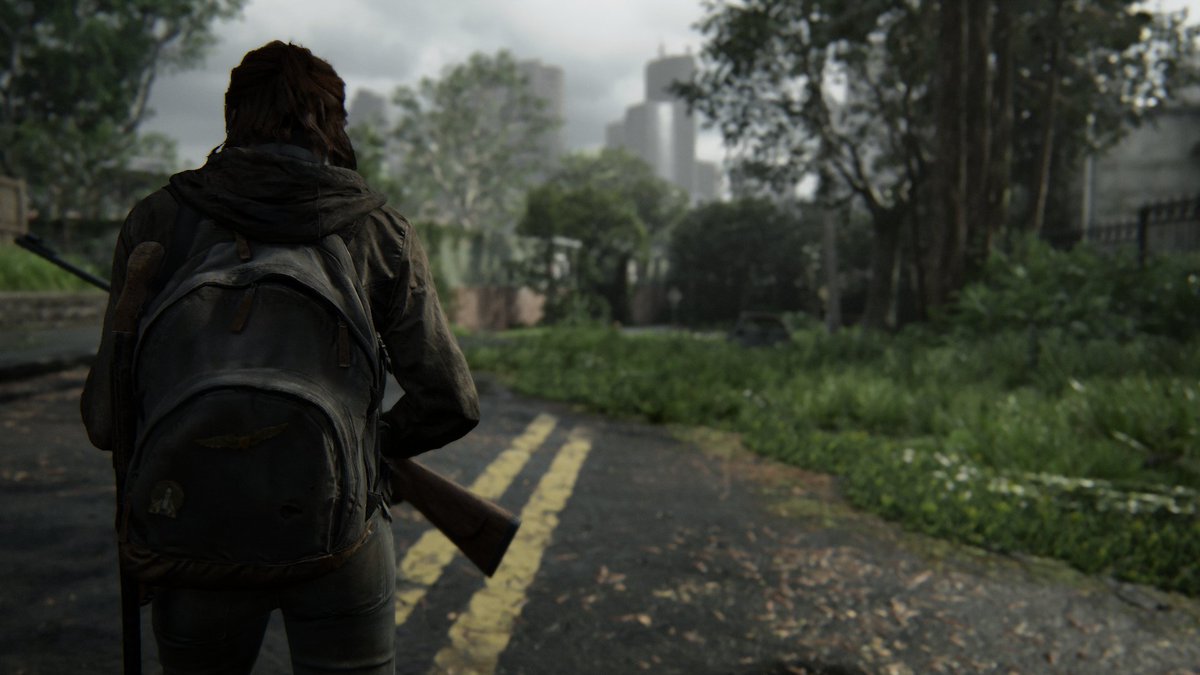 deadlyFox tweet media