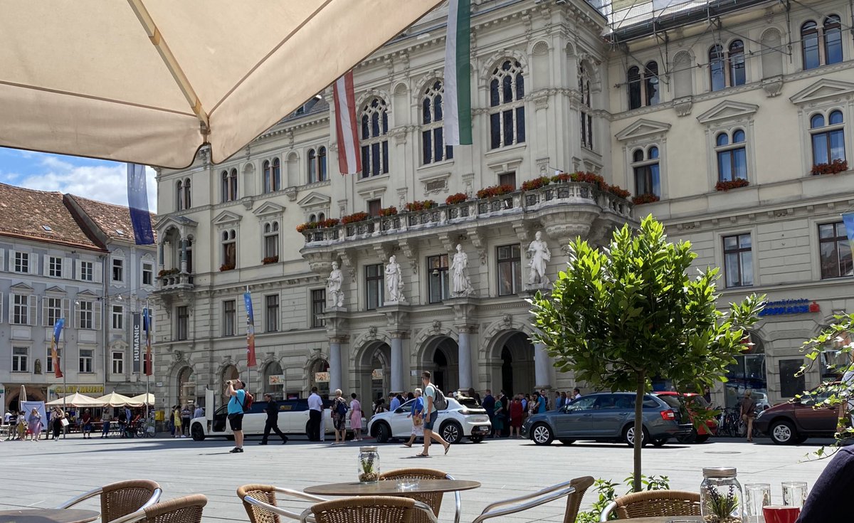 Creative iron tweet media