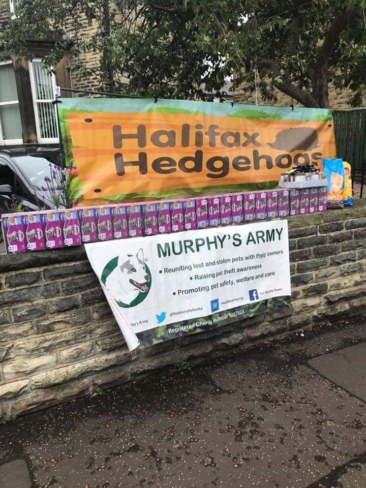 findmurphyhusky's tweet photo. Thank you Morrison’s for your kind donation to help Halifax Hedgehogs and Meltham Wildlife. Thanks to Pamela Abbott and Morissons. Also Richard Masser for delivering 😀 https://t.co/hW6ghgdgQ2