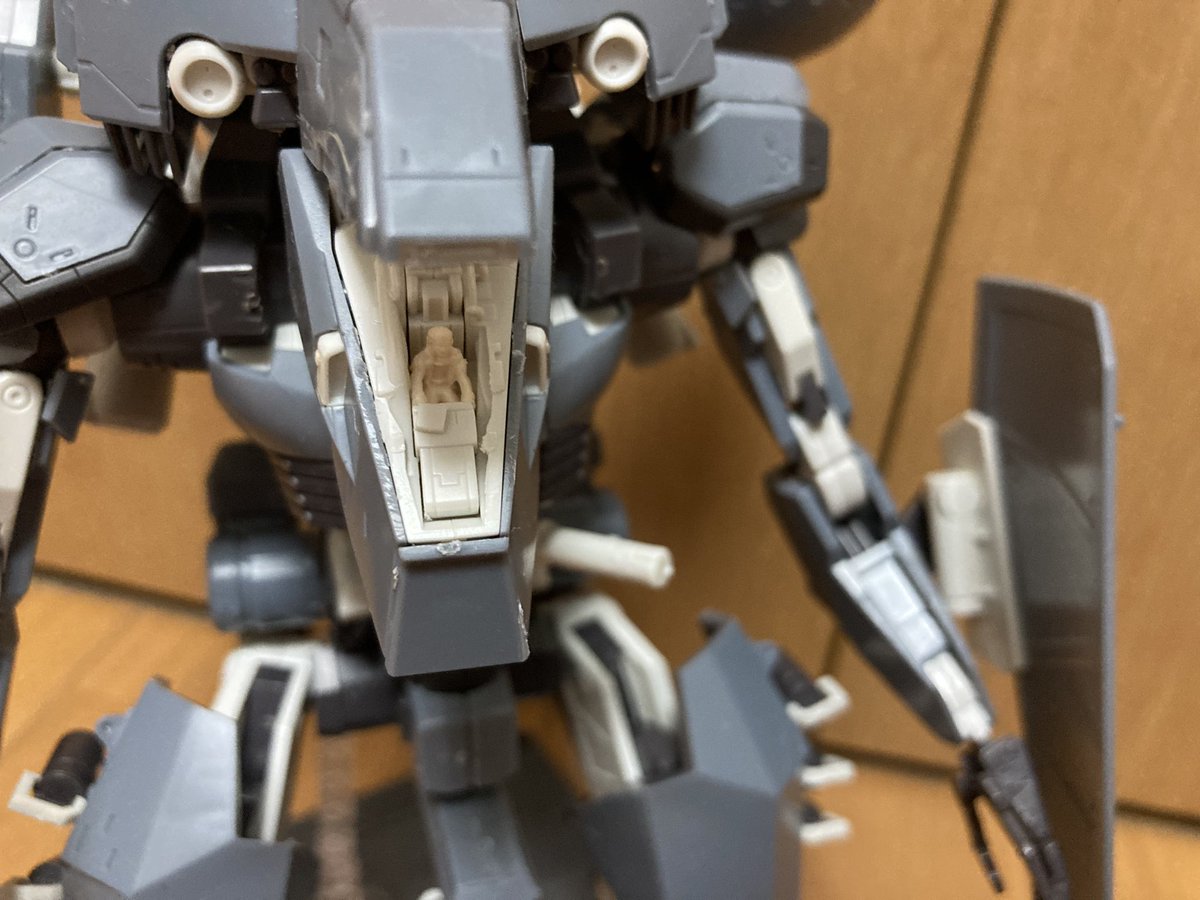 メタルギアサヘラントロプス