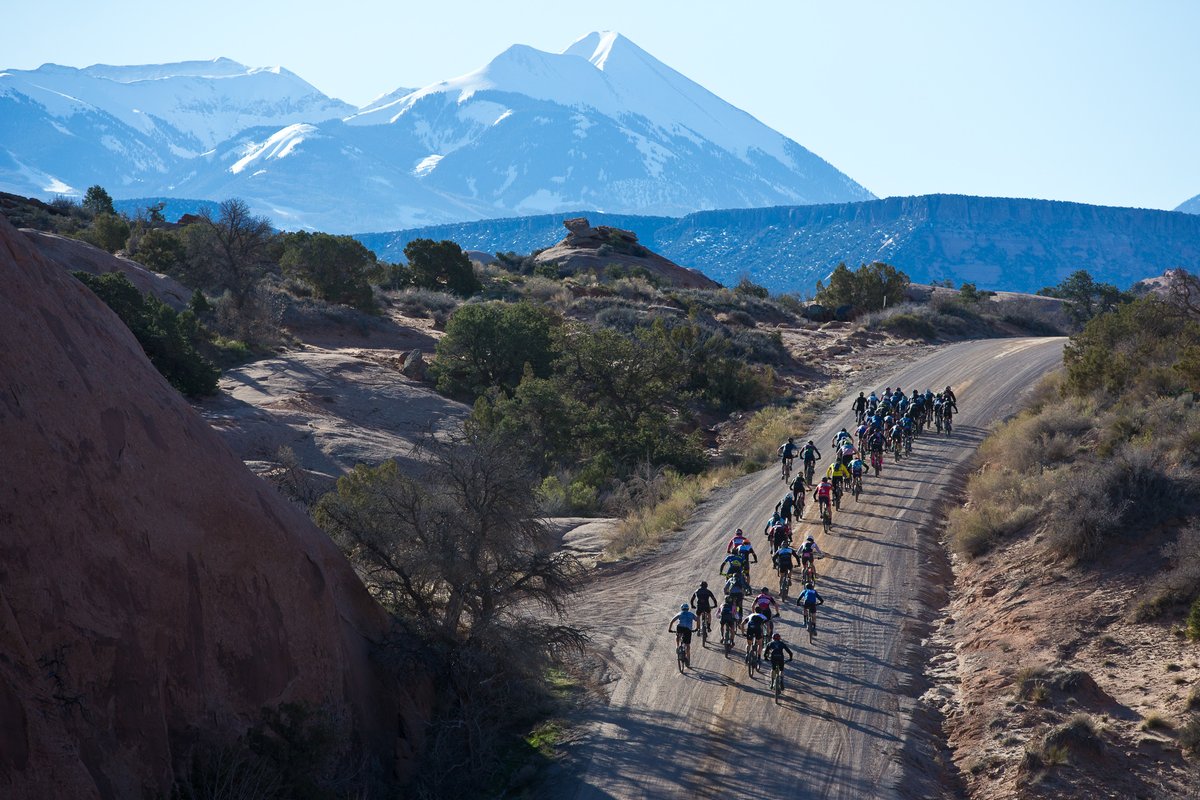 Happy 4th of July 🎇 to all our American 🇺🇸 friends. We’re looking forward to the time that we can come visit you again! In the mean time, celebrate Independence Day and get out for a ride! 
📸 <a href="/gibbymtbphoto/">John Gibson</a>