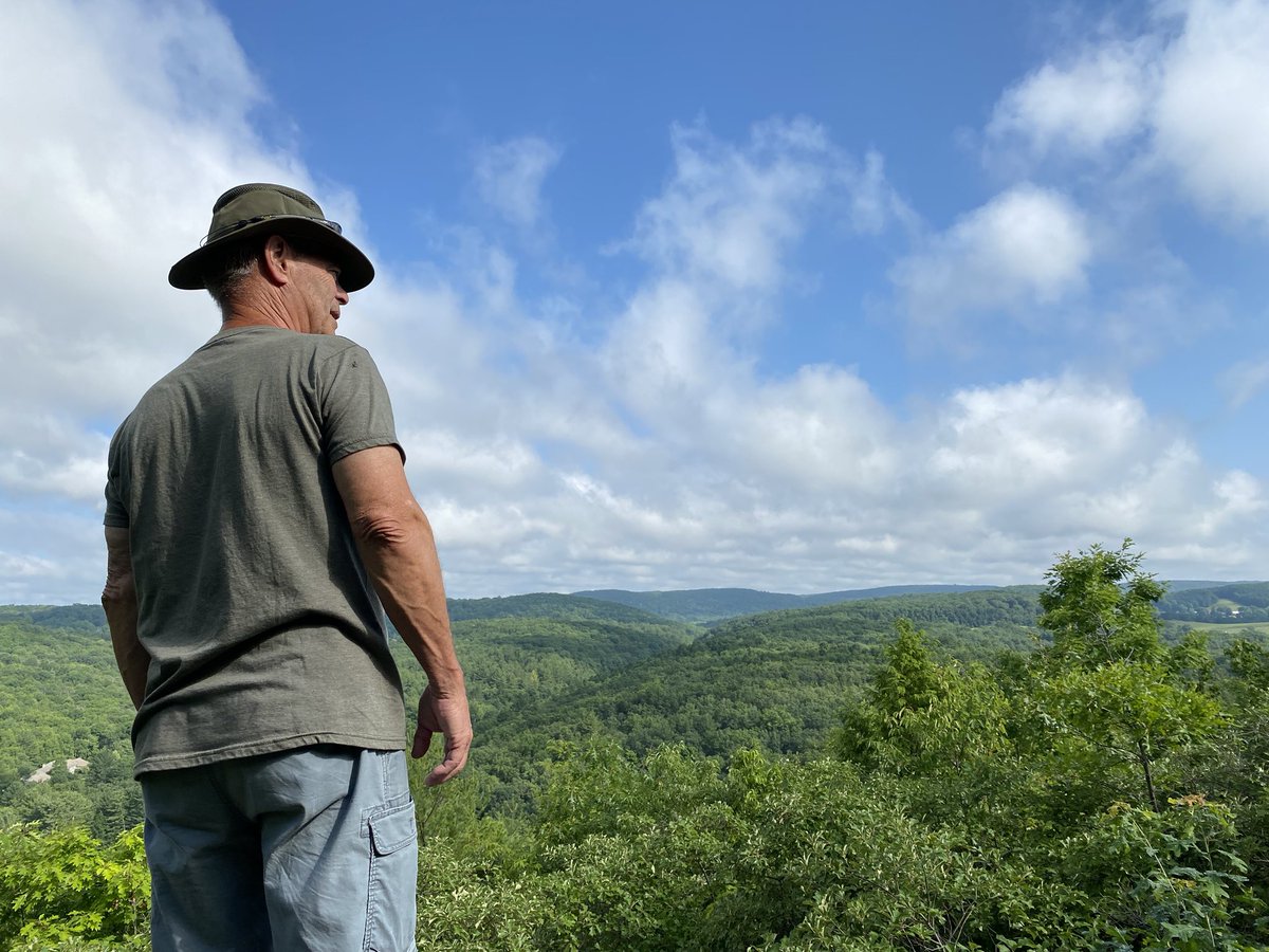 KRHornberger's tweet photo. Happy 4th! Early trail day again with my dad. 4.1 miles at @SteepRockAssoc Hidden Valley Preserve in Washington. Empty when we got there, getting busy when we left. Early start is a great way to dodge crowds on the weekend! @CTwoodlands #StaySafeOutdoors #CTTrailsLessTraveled https://t.co/1cPxH4sn4k