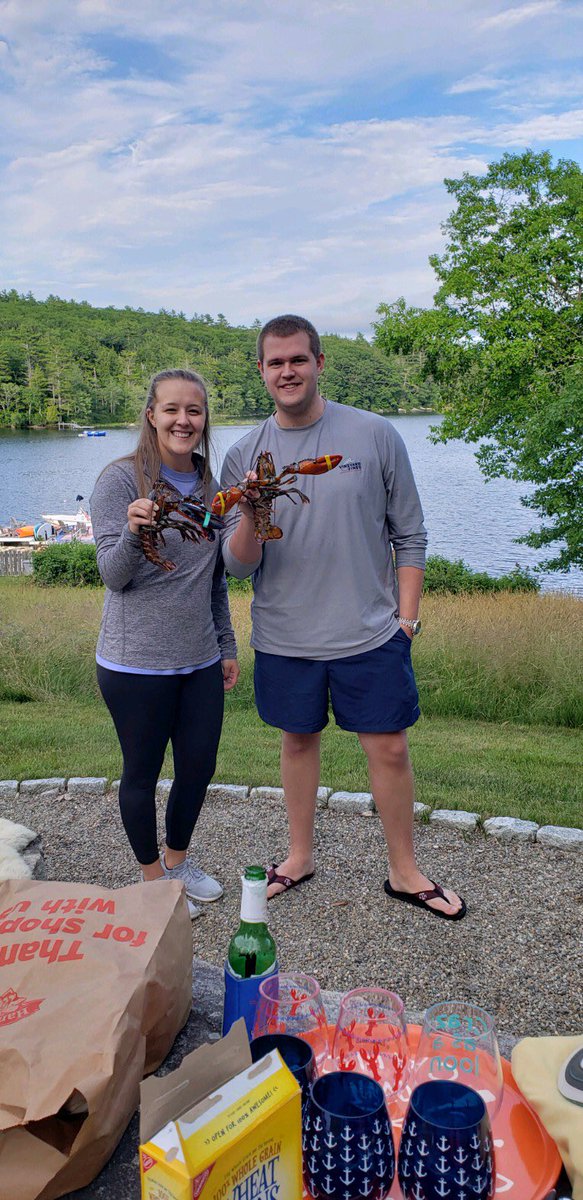 MsSrubar5thMath's tweet photo. A round of a”claws” for our tasty animal friend 🦞 #USEsummer #StallionsDeserveIt https://t.co/QKQCGrd5LQ