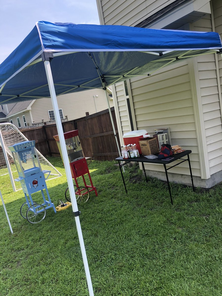 JustUrAvgTab's tweet image. My dad said we don’t celebrate the 4th, but we grillin &amp;amp; having some Family fun today. #HappyCookoutday