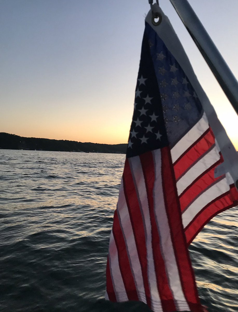 MataPresident's tweet photo. Happy birthday America! https://t.co/6SSZLhiKU9