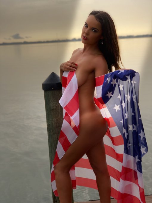 "Freedom lies in being bold." --Robert Frost  What's your favorite quote? 🤗 https://t.co/61AcnvijDV<a href="/tag/smile"class="tags"><span>#smile</span></a><a href="/tag/happyhumpday"class="tags"><span>#happyhumpday</span></a><a href="/tag/linkinbio"class="tags"><span>#linkinbio</span></a><a href="/tag/wednesdaytho"class="tags"><span>#wednesdaytho</span></a>