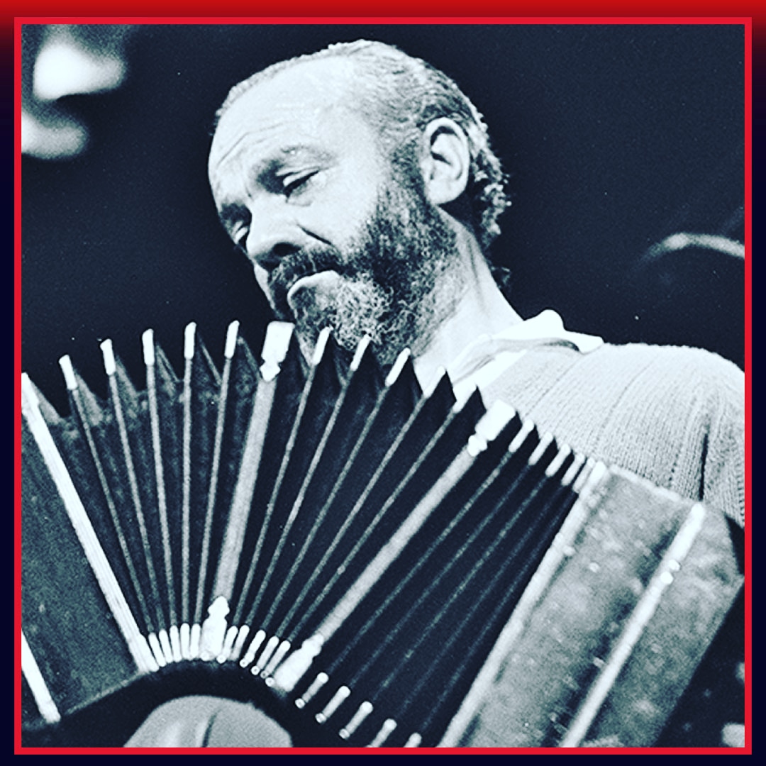 "La música es más que una mujer, porque de la mujer te podes divorciar, pero de la música no. Una vez que te casas, es tu amor eterno, para toda la vida y te vas a la tumba con ella encima"

#AstorPiazzolla #Músico #Compositor #Bandoneonista 🇦🇷