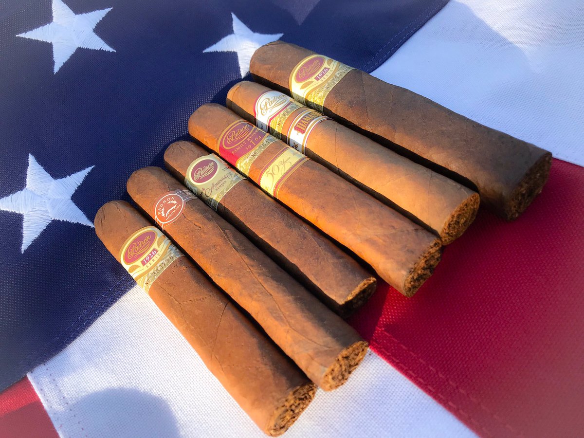 padroncigars's tweet photo. Happy 4th of July, friends! 🌱💨 
Enjoy your day! https://t.co/rgDlHmntAk