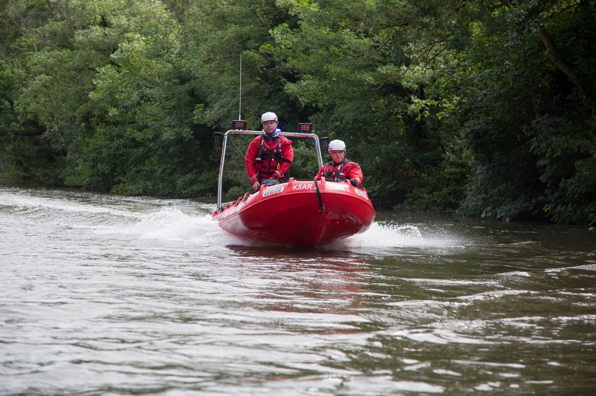 We have team members out today in Maidstone, both in the town centre and on the river as part of our Safe And Dry campaign. #lockdown #pub #drinking #maidstone #drinkdontdrown #safeanddry #kenttogether