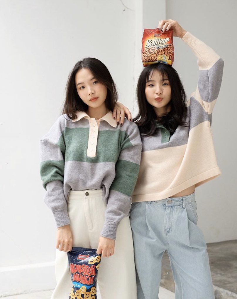 someofmycloset's tweet photo. (USED) เสื้อสเวตเตอร์คอปก
แบรนด์ #fadthings น่ารักมากกก
อกถึง44” เลยโอเวอร์ไซต์ เป็นขนๆหน่อย
กันหนาวกันแดดได้ ส่งต่อ 200 จาก 490 งับ
#ส่งต่อเสื้อผ้า #ส่งต่อเสื้อผ้ามือ2 #เสื้อมือสองสภาพดี #เสื้อผ้ามือสอง #โล๊ะตู้เสื้อผ้า #howtoperfect #เสื้อผ้ามือ2 https://t.co/sZe2UFyMEV