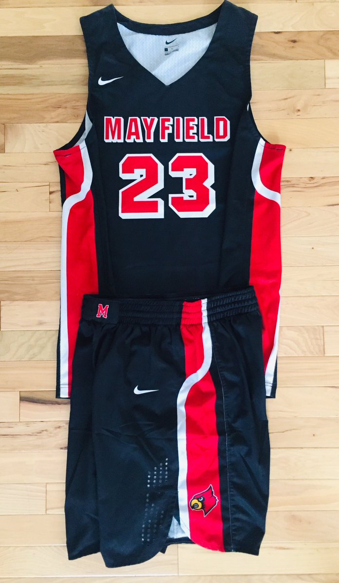 Bluegrass Basketball tweet media