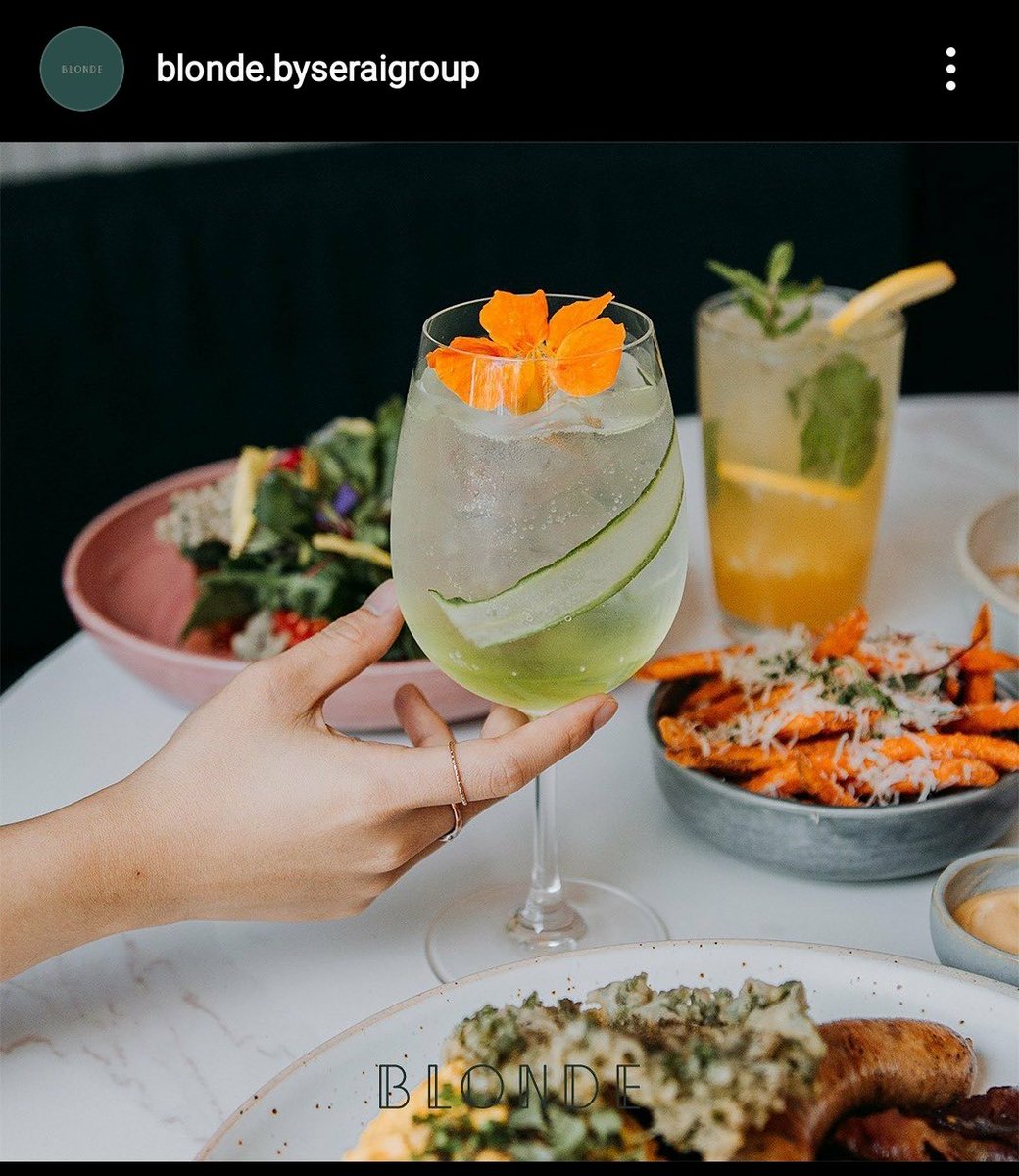 Blonde - Republic Damansara Height Ni by serai groups, food presentation dia memang cantik2 lah. Akak mmg suka snap gambar air yang cantik dalam hp, so siapa ada hobi yg sama silakan ke Blonde dan orderlah selection of drinks yg cantikkkk