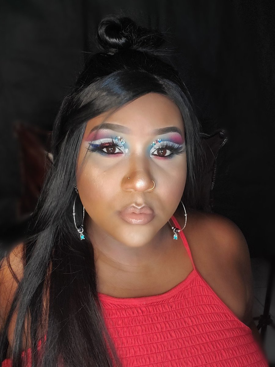 makeupby_liz01's tweet photo. Happy 4th!!! 🎆🧨✨
.
.
Checkout my live from lastnight on @SedonaLace Facebook. 
Details on https://t.co/XGMiNoNyus 

@jaclynhillcosmetics @Jaclynhill
@elfcosmetics
#mua #color #colorfulmakeup #follow #motd #lotd #tiktok #makeupideas #colors #makeupjunkie #makeuplook #TUTORIAL https://t.co/oFTLzSaru0