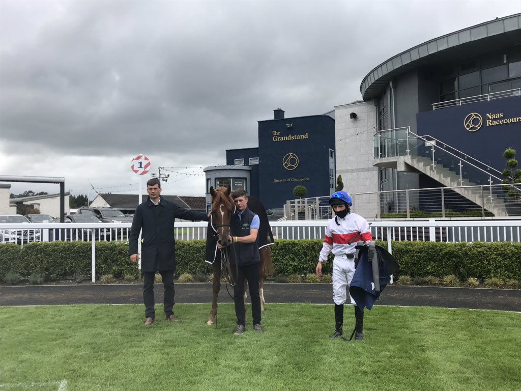 NaasRacecourse's tweet photo. The #ShareInTheFun at https://t.co/rZQ9wQqT4G Blackwater Handicap makes it a double on the day for @fozzystack & @chrishayes24 as Meaningful Vote gets up to take the prize 🏆 Well done to all connections 👏🏻 https://t.co/HhTwMFBCch