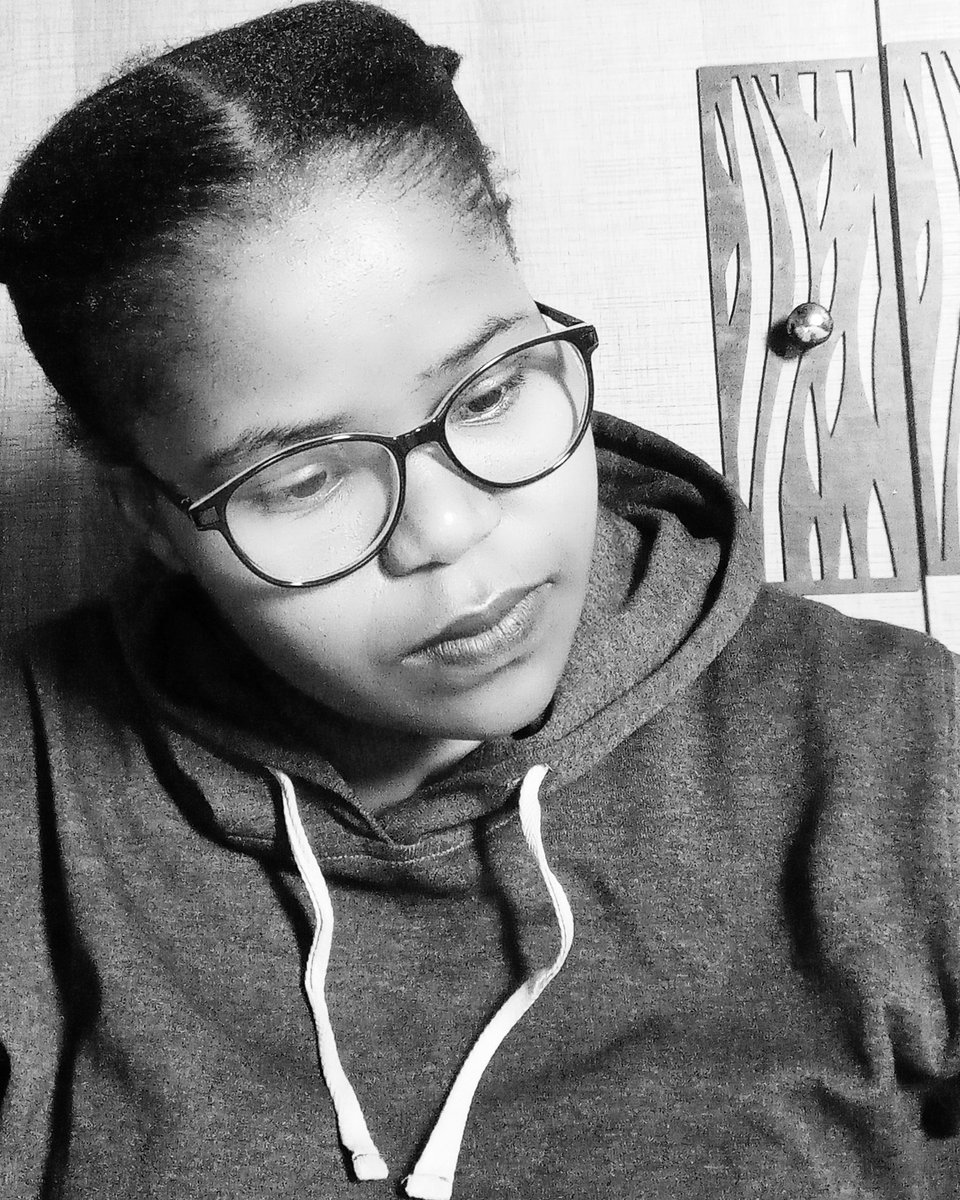 LeratoM95's tweet photo. Created to create
#ItsOkayToNotBeOkay
#day100oflockdown
#youngones
#creatives
#Morolong
#beboldbuthumble https://t.co/NxwvP8BYyb