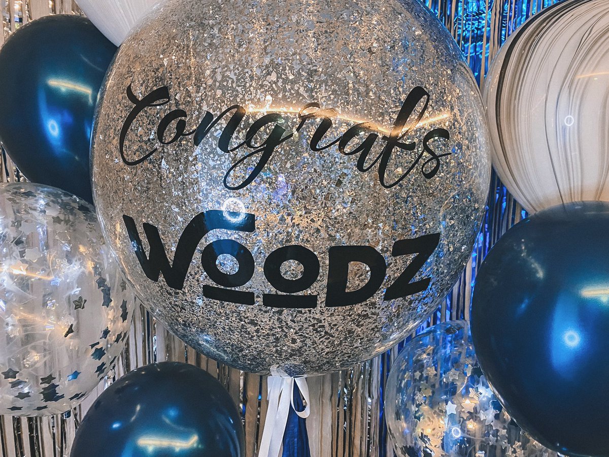 mellymellet's tweet photo. Congraturations for @_chowoodz 
영원히 사랑해요 항상 응원해 줄게요 🧡💙 https://t.co/yWzPf6P7td