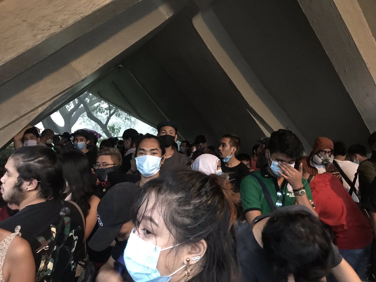 HayatMumay's tweet photo. OH PUTA HAWA HAWA NA KAYO JAN ๐๐๐๐๐๐๐๐๐โโ- #EhDiWow #COVIDIOTS #COVID19 #RallyPaMore #Rally #TerrorBill https://t.co/6gqBc39hz0