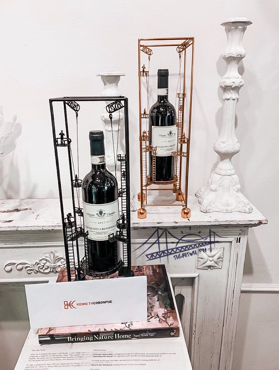 sigriswilph's tweet photo. Through his creation, the โShuttleโ that reflects the determination and fighting spirit of the Filipinos, much like the enduring and genuine love between our ultimate faves, Yoon Se-ri and Ri Jeong Hyeok.
#SigriswilPH โข #HyunBinโข #SonYeJin โข #KennethCobonpue https://t.co/OeUZygmEqQ