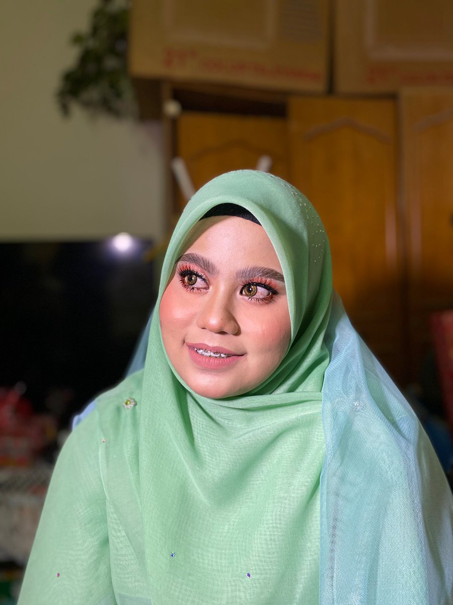 atendoesmakeup's tweet photo. Engagement 🦋 Bangi
.
.
.
#muabangi #muakajang #muaputrajaya #makeupnikah #makeuptunang #makeupsanding #makeupbangimurah https://t.co/MdlILZmbd6