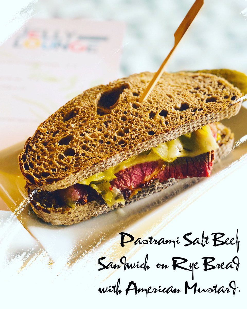 TheJellyLounge's tweet photo. A Glimpse at our New York Style Pastrami Salt Beef Deli Sandwich π€€π€€π€€
.
.
#newmenu #windsor #visitwindsor #yum #pastramisaltbeefonrye #ryebread #tasty #wewantmore #newfavourite #saturdayvibes #saturdaylunchvibes #lunchinginstyle #thejellylounge #visitthejellylounge #wereback https://t.co/6GrpsIoShs