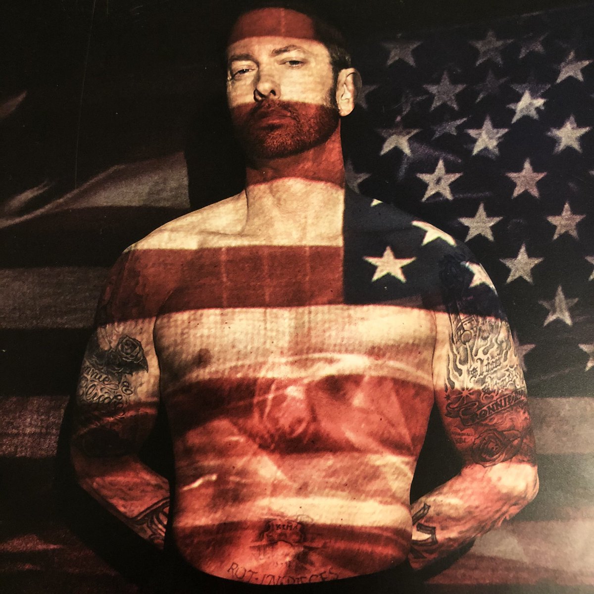 flowstoowet's tweet photo. Happy 4th of July
Eminem Revival Lithograph
https://t.co/UlAm29g4Iu https://t.co/39pPhf4hXM