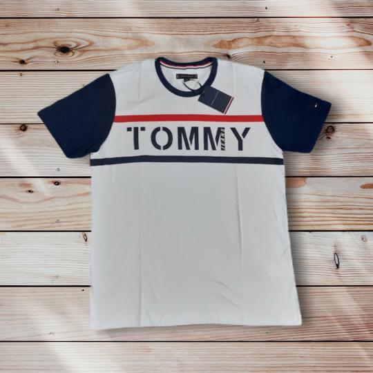 Novidade, você vai encontrar sempre aqui na Dsl Grifes!😉 Garanta seu pedido através do Site: dslgrifes.com.br Valor das camisas- 65,00 Tamanhos: M, G e GG 🐊🌊
Promoção de mês de Julho 3 por 180,00
Qualquer tipo de inf. e duvidas, pode chamar inbox. Enviamos para todo Br.