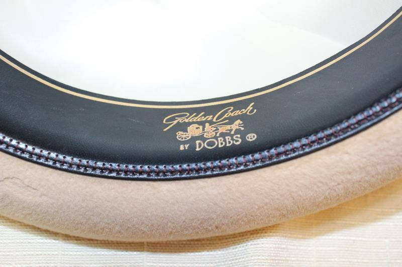 atticesoterica's tweet photo. Vintage Beige Dobbs Golden Coach Fur Felt Fedora Trilby Men's Hat Size 7 https://t.co/ltpVCKk4FC #AtticEsoterica #Antiques #Vintage #Etsy #Collectibles #GoldenCoach https://t.co/fDwbk5Ah71
