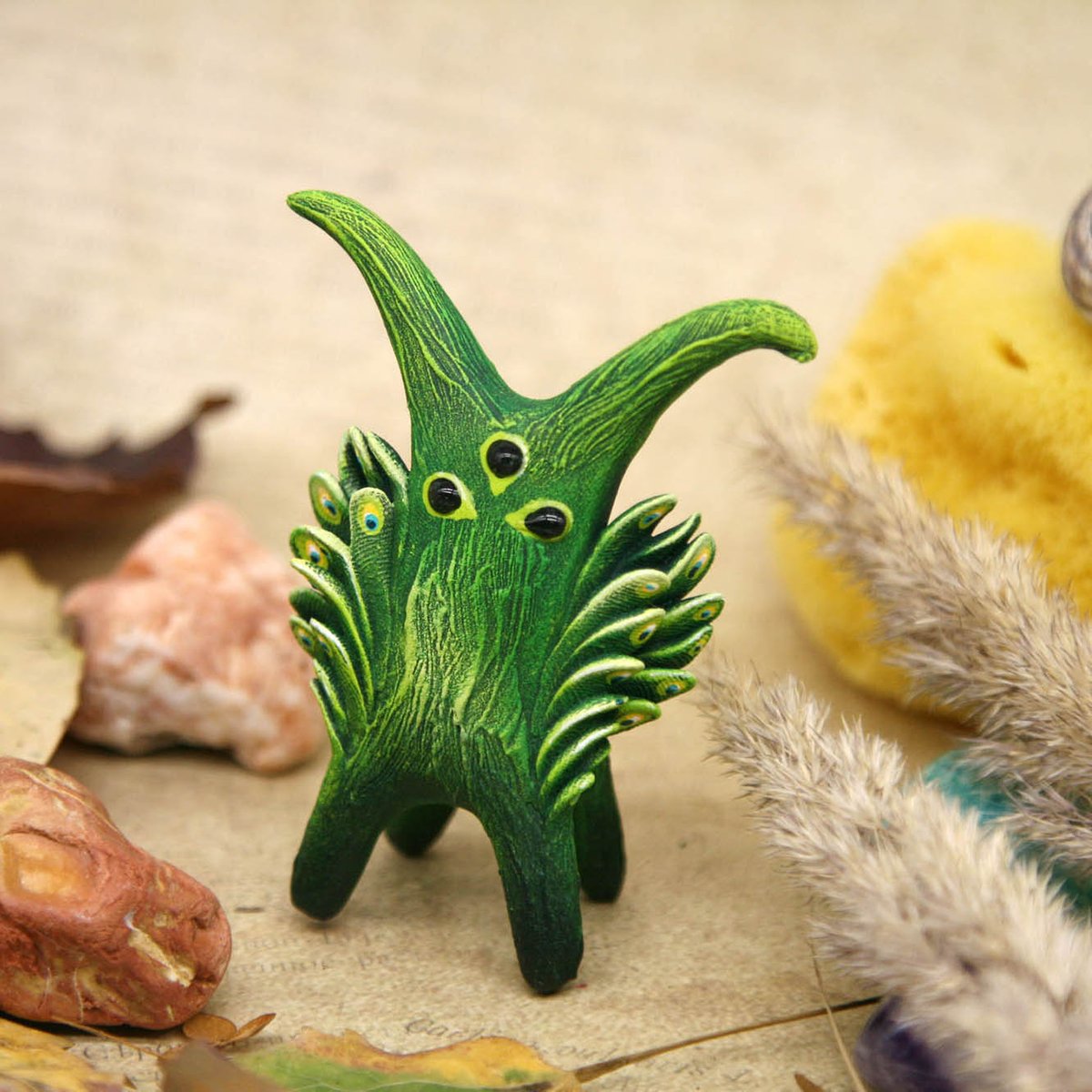 rainbowmarleo's tweet photo. The protection of the environment is like getting your back. Especially when you have got the environment on your back.

#treant #botanimal #treelord #animorph

Similar goods in my shop: https://t.co/tA4AV13gRI
Price range: 12-22 $ https://t.co/QSvkBo5GJ7