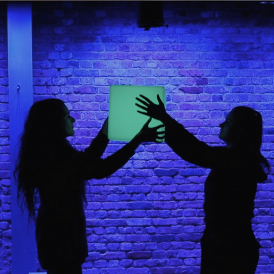 CleanBrk's tweet image. The amazing Sade Briggs, from @EastsideLondon was one of the #filmcrew and edited #InsideThisBox. It was the first time she'd worked with live theatre and she has written an amazing blog about the experience. 

Read it now: ow.ly/s5tB50AnV7A