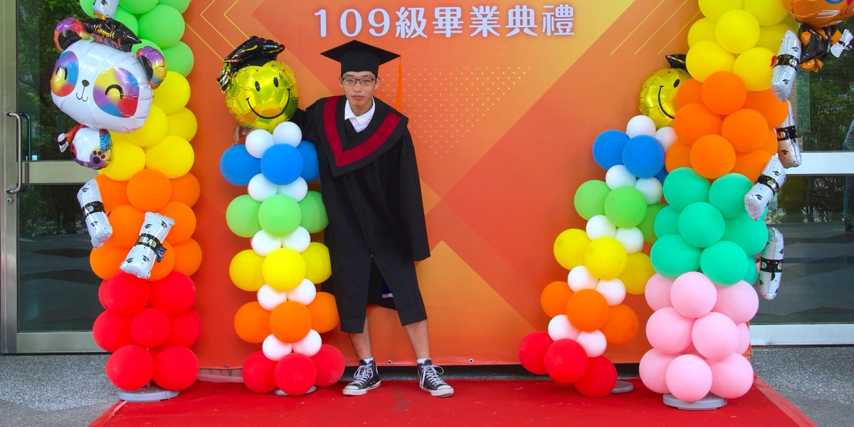 chemist-hung tweet media