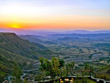 aainedes's tweet photo. anyways here’s some pictures of the beautiful Ethiopia because  #AllCountriesMatter ☺️ https://t.co/2qsmPwtMeY