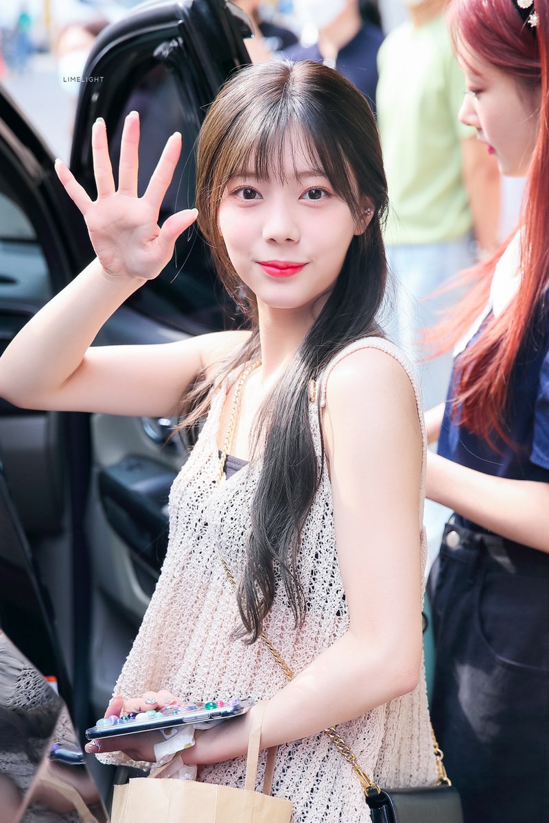 200704
#은채 #EUNCHAE #다이아 #DIA <a href="/dia_official/">다이아 DIA</a>