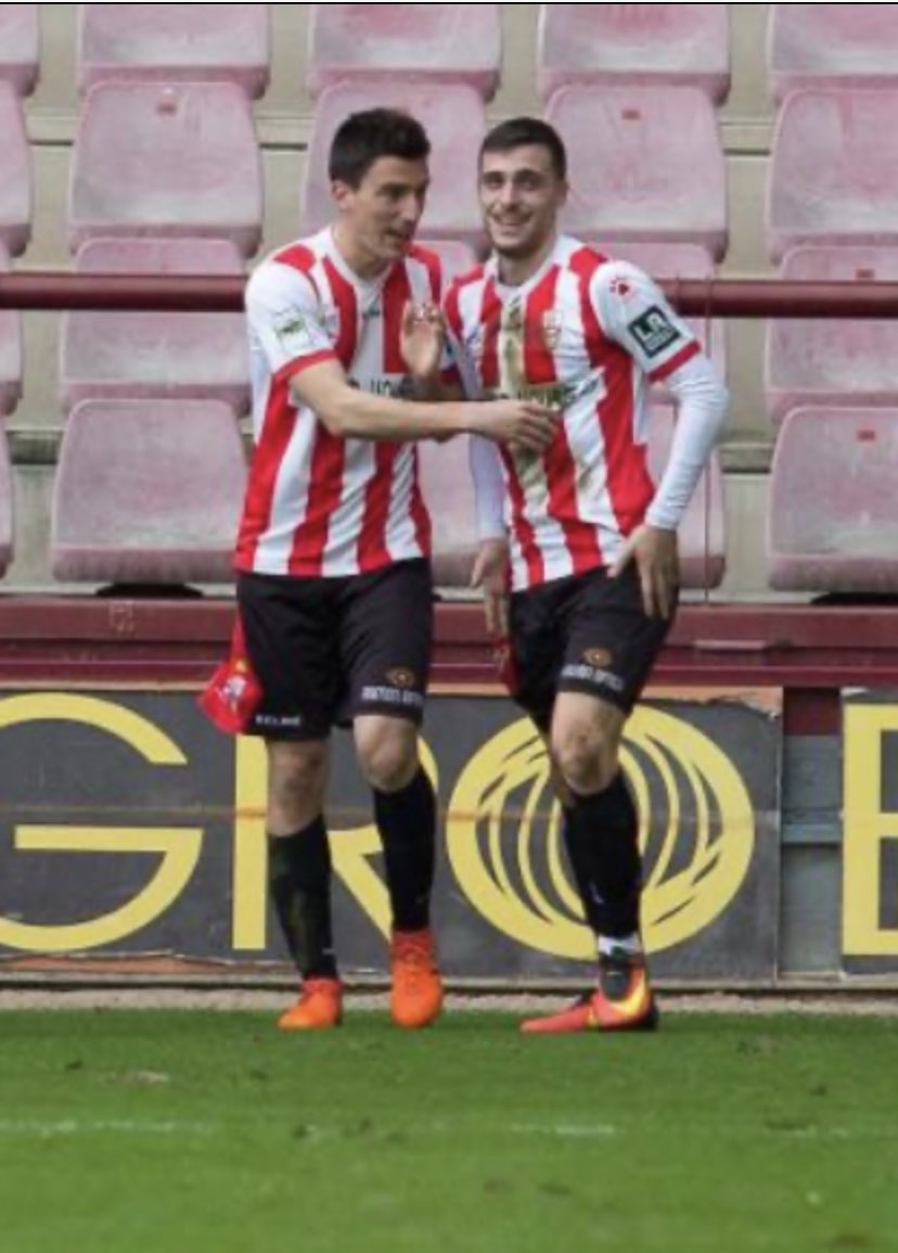 Que alegría enorme volverte a ver disfrutar en el verde, sé por todo lo que has pasado para volver a sentirte futbolista, ejemplo de superación y coraje, cuando luchas por algo como lo has hecho acaba llegando 💪🏻⚽️😘
#UDlog