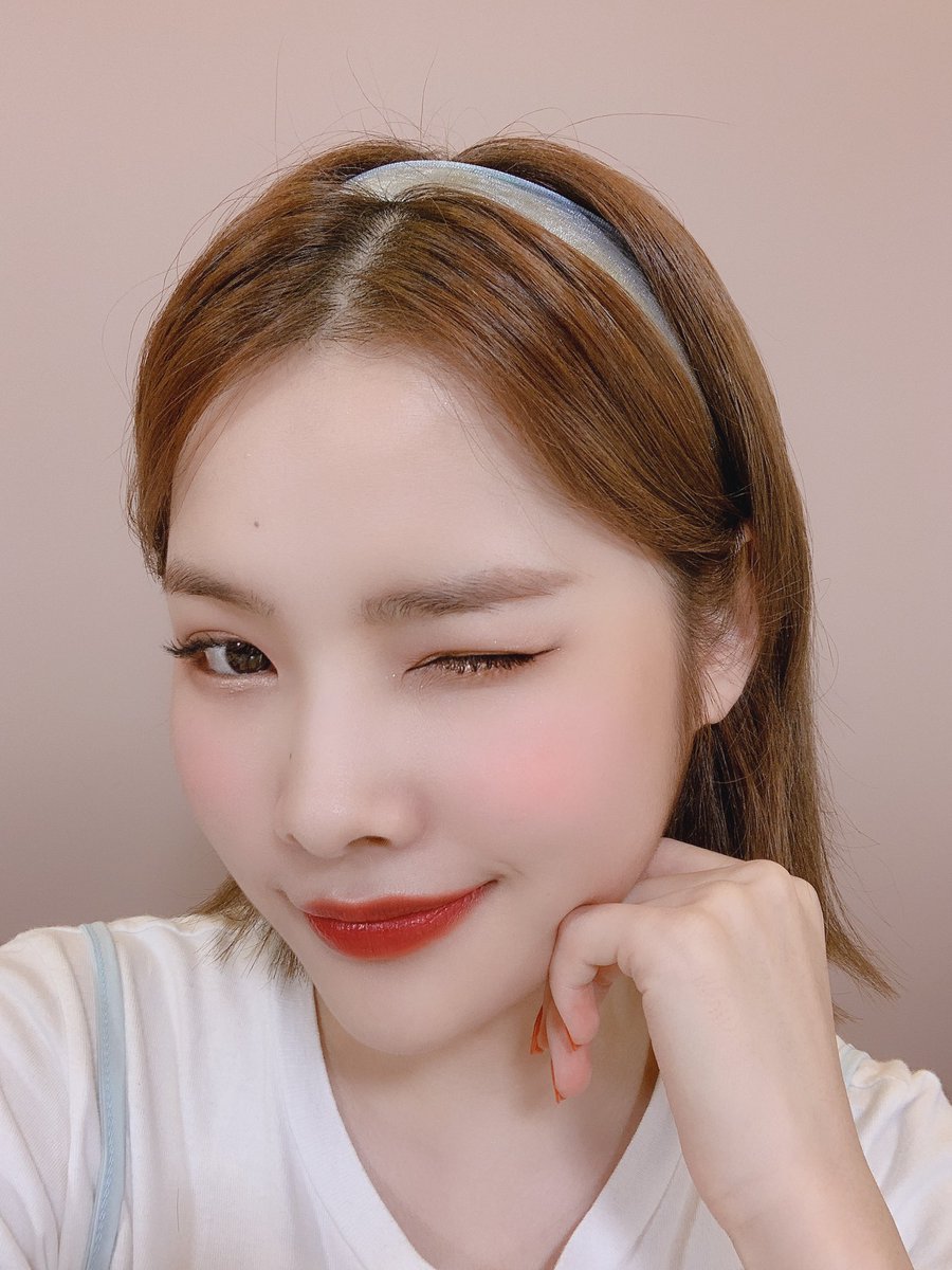 WekiMeki's tweet photo. 키링 ♡ 
오늘도 영통회 즐거웠어요 😝
#내일도_만나요👍🥰 #🦄 https://t.co/zmlhZnDuKl