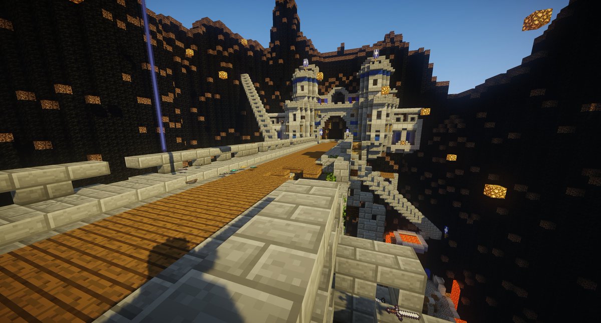 RoyalCreepsPVP's tweet photo. Du 10 juillet au 15 août profitait de la célèbre map Bridge Of Doom https://t.co/uHwc2PtoU7