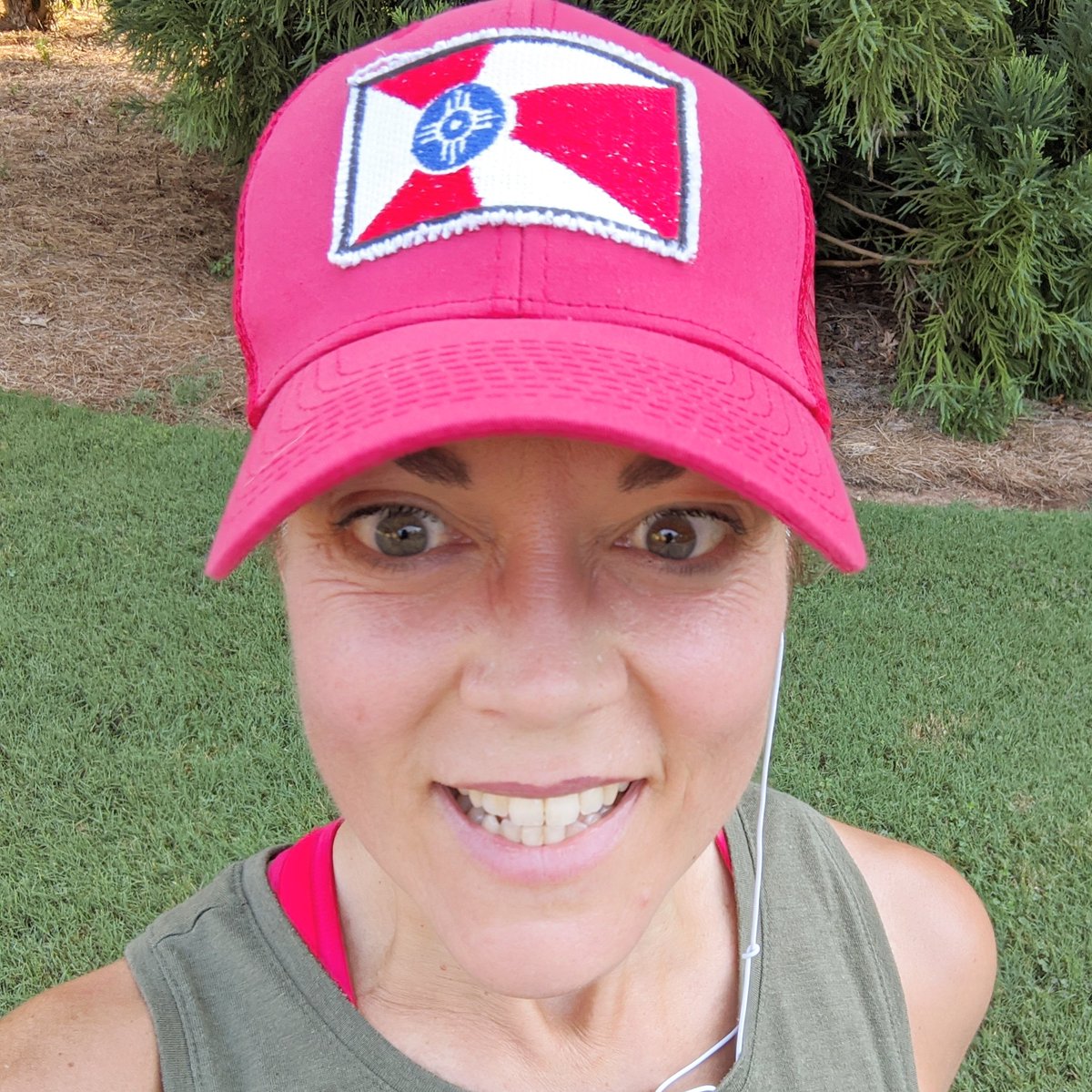 KatieLFitch's tweet photo. 41 and done! Six miles to complete @runnersworld run streak - Memorial Day to the 4th of July. On so many levels, so thankful for this! #rwrunstreak #rwrunstreak2020 #4thofJuly2020 #ictflag #wichitaflag #farraguttn #runict #IndependenceDay #FourthofJuly #runthroughtheworry https://t.co/bsSqtSbNB0