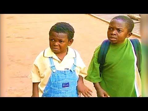 வழங்கி வருகிறார். அதுமட்டுமில்லாமல் தனது நண்பருடன் சேர்ந்து கதாபாத்திரங்களின் பெயரான "அக்கி அண்ட் பாவ் பாவ்" பெயரில் அறக்கட்டளை நடத்தி மாணவர்களுக்கு உதவிக்கரம் நீட்டி வருகிறார்கள். ஒசிட்டா தனக்கு நடிப்பையும் தாண்டி மக்களுக்கு ஏதாவது உதவி செய்துகொண்டேஇருக்க வேண்டும்என்கின்ற எண்ணம்