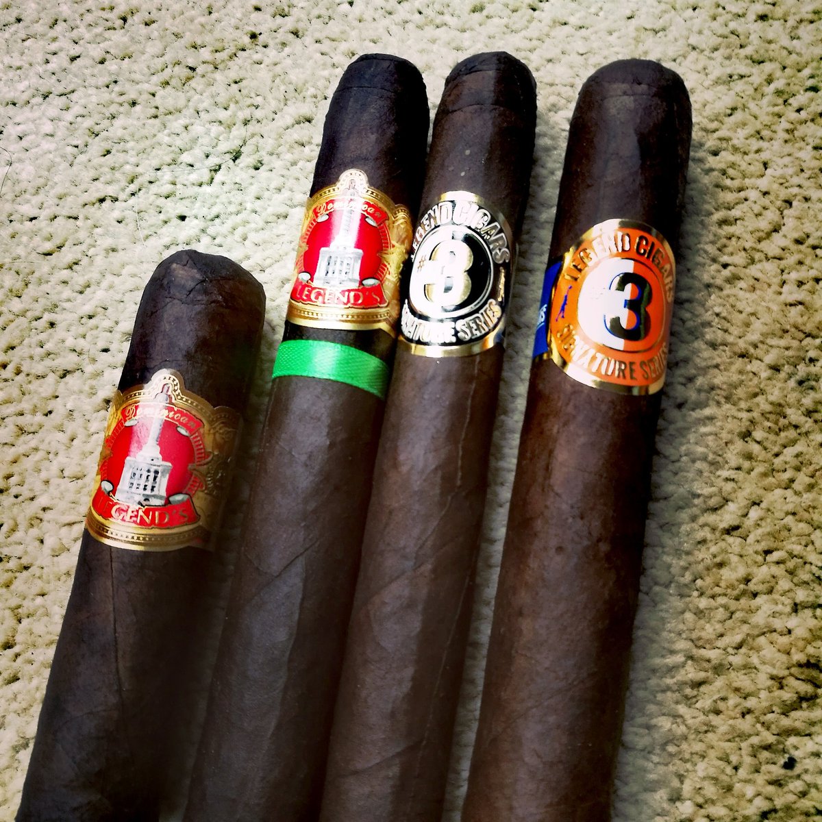 MarcoMaffei9's tweet photo. Coming soon to MAFFEI HOME OF HAVANA. Legend cigars with the man himself John Starks ..his signature series 3 cigars are beautiful. Promotion dates for event  to be confirmed.. green light given. Bring it on. Look forward to seeing you John. https://t.co/NmUtUsPU8o