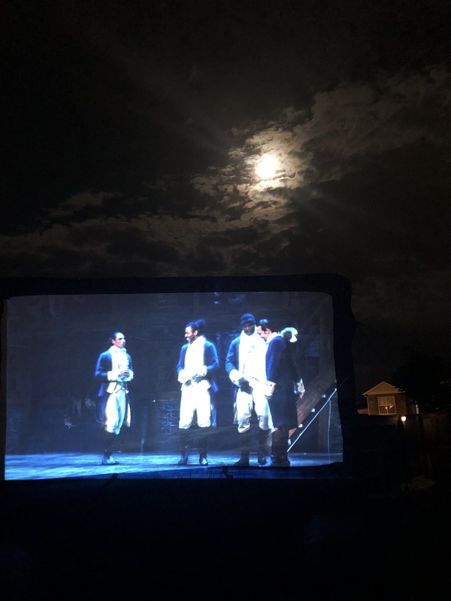 lisamchen's tweet photo. Outdoor viewing to watch #Hamilton thank you @Lin_Manuel for sharing your incredible work and making it available to so many to help lift us up! #SocialDistancing #Satisfied https://t.co/JohqqFYNPy