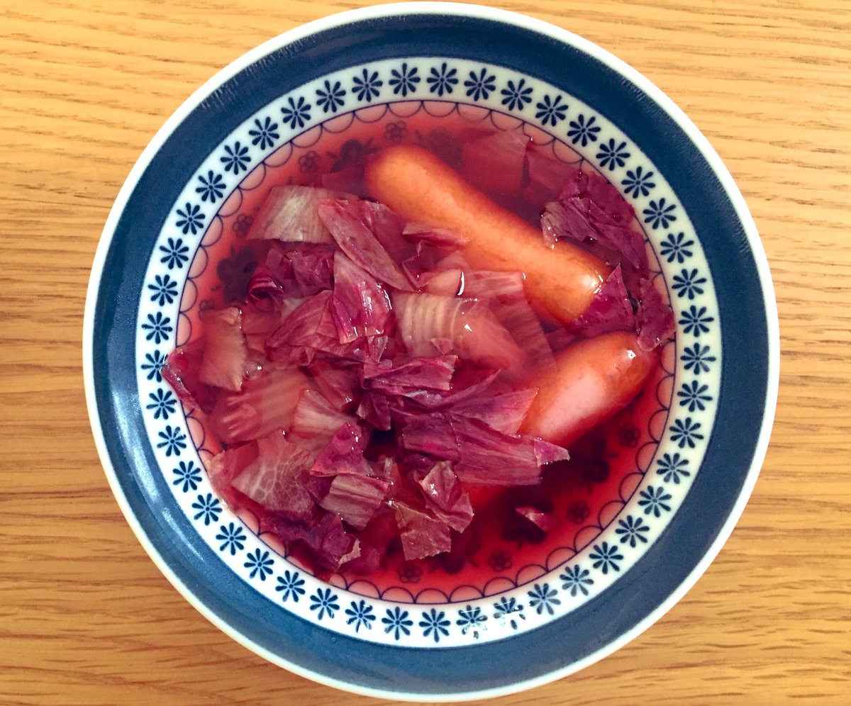 こばん בטוויטר トレビス は 浅口でよく作られている高級野菜 赤いキャベツのようで 味は苦め 出荷基準に満たないトレビスをよく頂くので 酢漬けにしてスープにしたら色鮮やかですっぱうまい コツは一度酢漬けにすること 生だと茶色になる そして苦い 世紀の