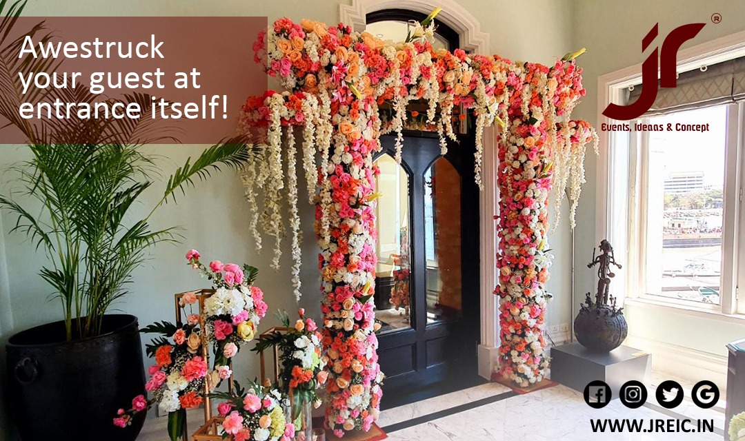 JrEvents_IC's tweet photo. Give a warm welcome to all the guests with the beautiful entrance. Everything that is important to you is serious for us no matter how tiny is the job. #JREvents make your every event special with its beautiful touch.
#JREIC

#covid19 #decor #event #eventplanner #weddingplanner https://t.co/eskaW3VEil